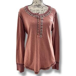Mystree Size M Embroidered Waffle Knit Thermal Henley Long Sleeve Top